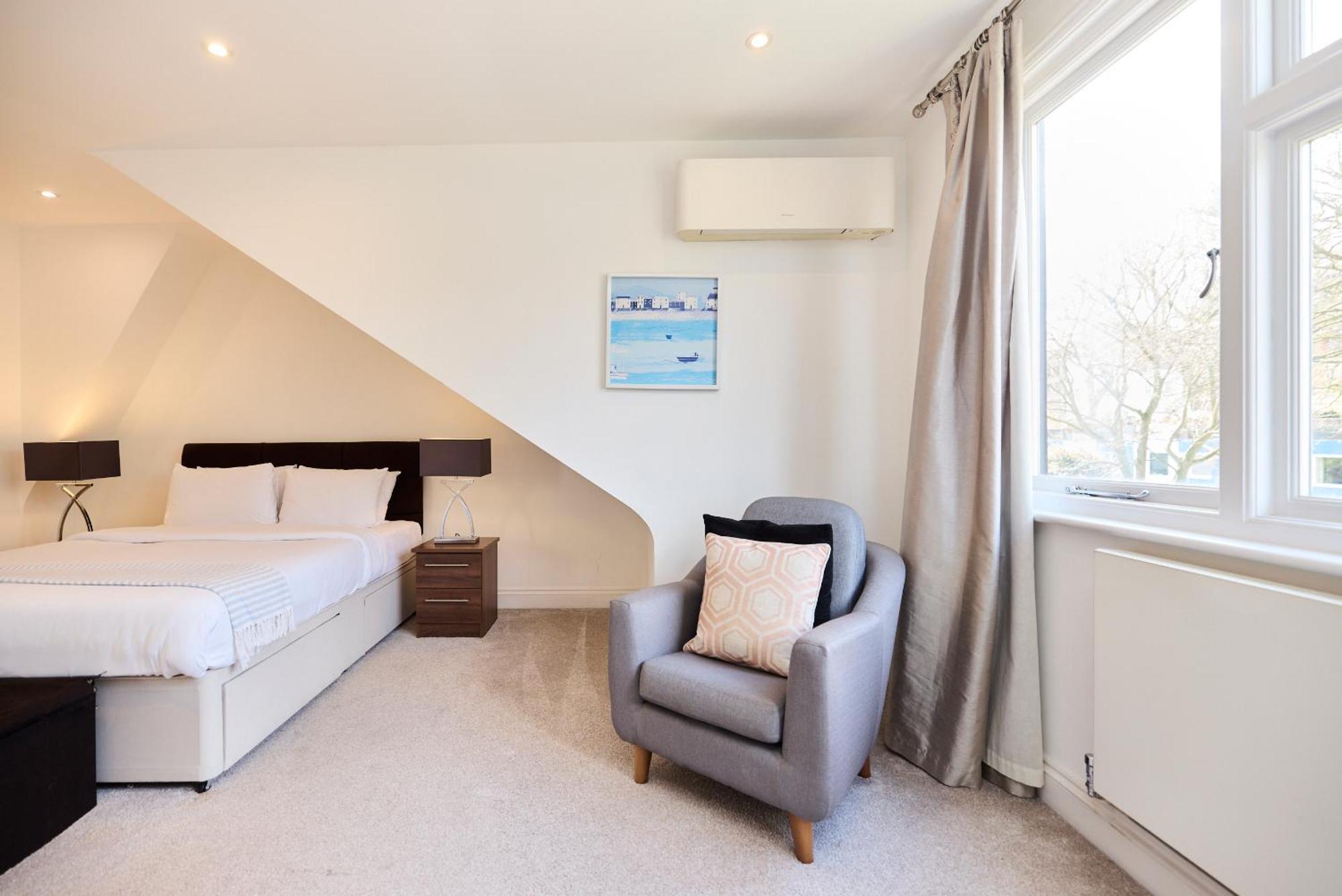 Appartamento The Porchester Gardens - Modern & Bright 4bdr With Garden And Parking Londra