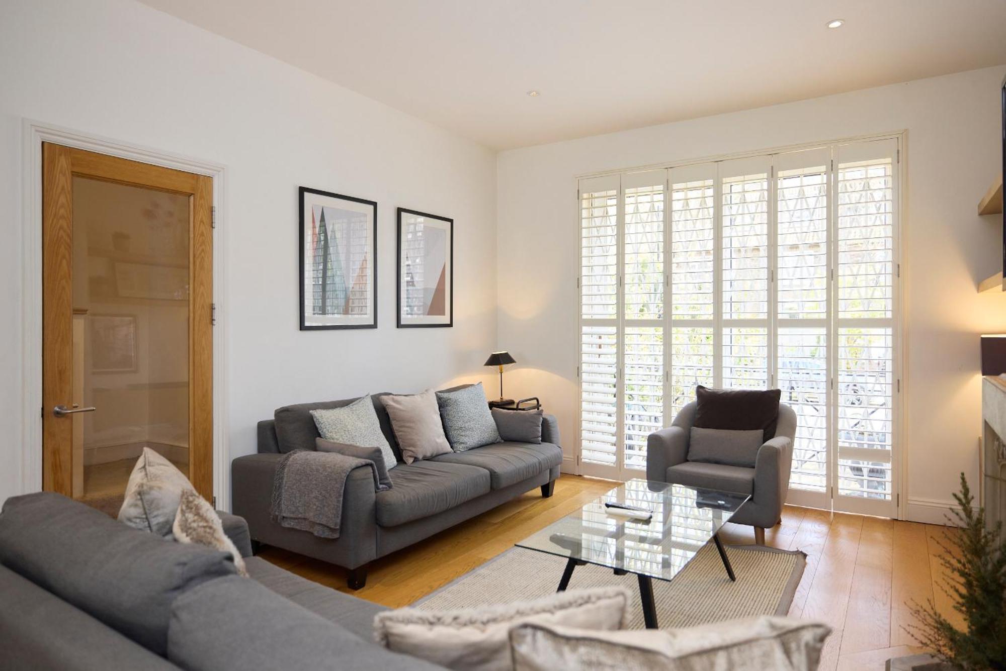 The Porchester Gardens - Modern & Bright 4bdr With Garden And Parking * Londra