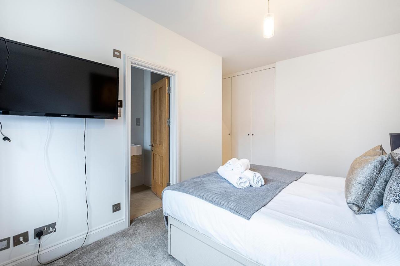 Apartamento The Porchester Gardens - Modern & Bright 4bdr With Garden And Parking *